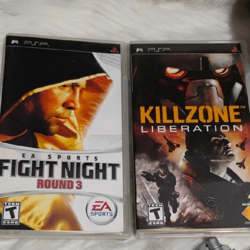(#11) Sony PSP PlayStation Portable Value Pack Console/ 4 Games Like New